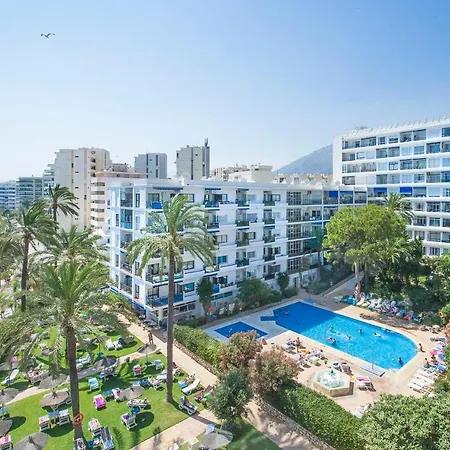 Frontal View With Spacious Balcony Lejlighed Marbella